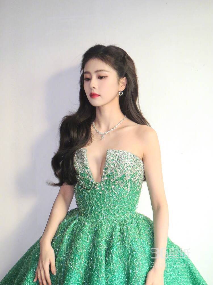 女优 愛愛,女优之路 探索爱爱的多样世界-1